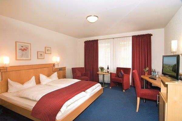 Pension Gaestehaus Kachelofa ไวฮินเกน อัน แดร์ เอนซ์ ห้อง รูปภาพ
